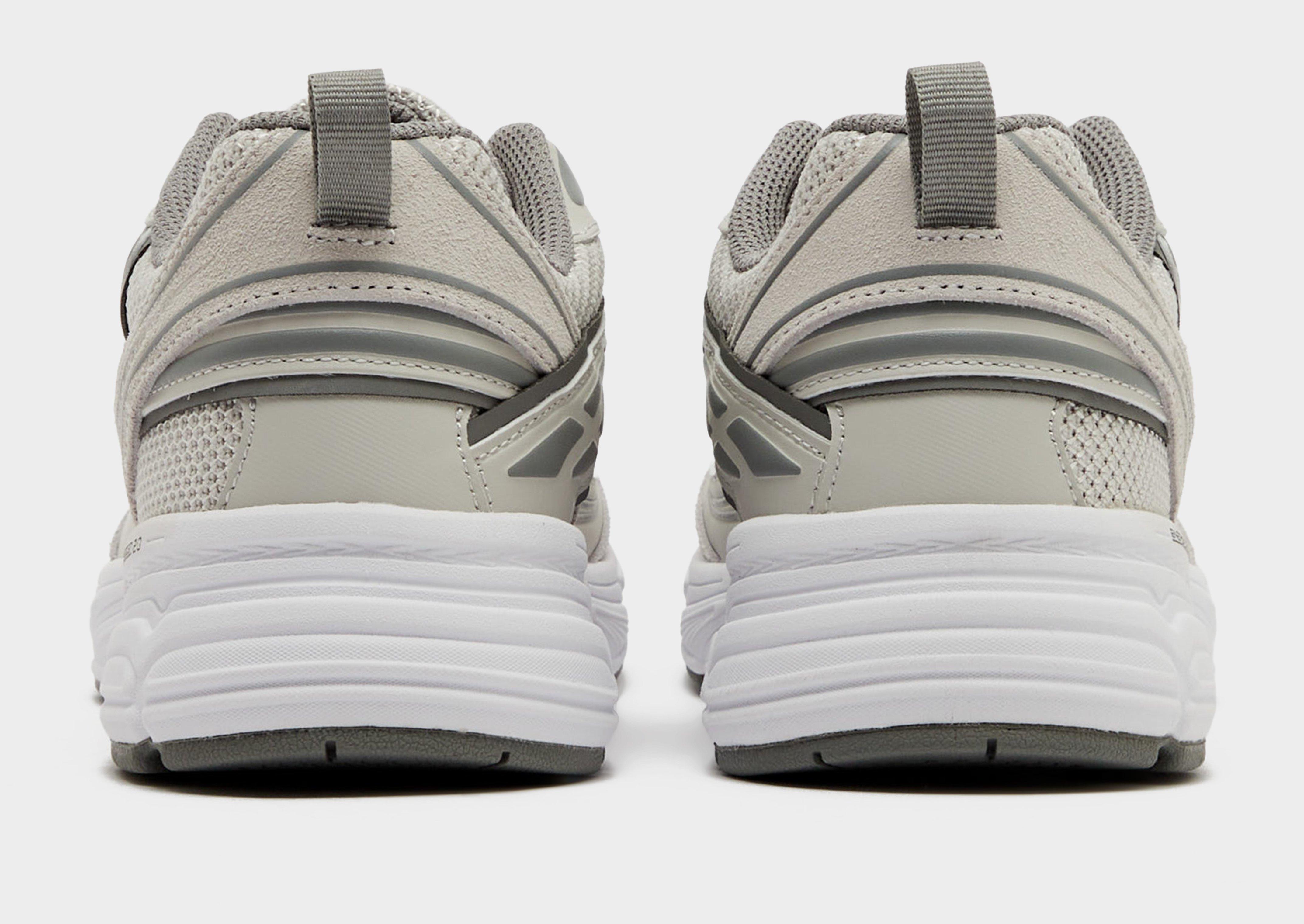 Dámske tenisky FILA INTERUN SUEDE 5CM02218-071 Sivá