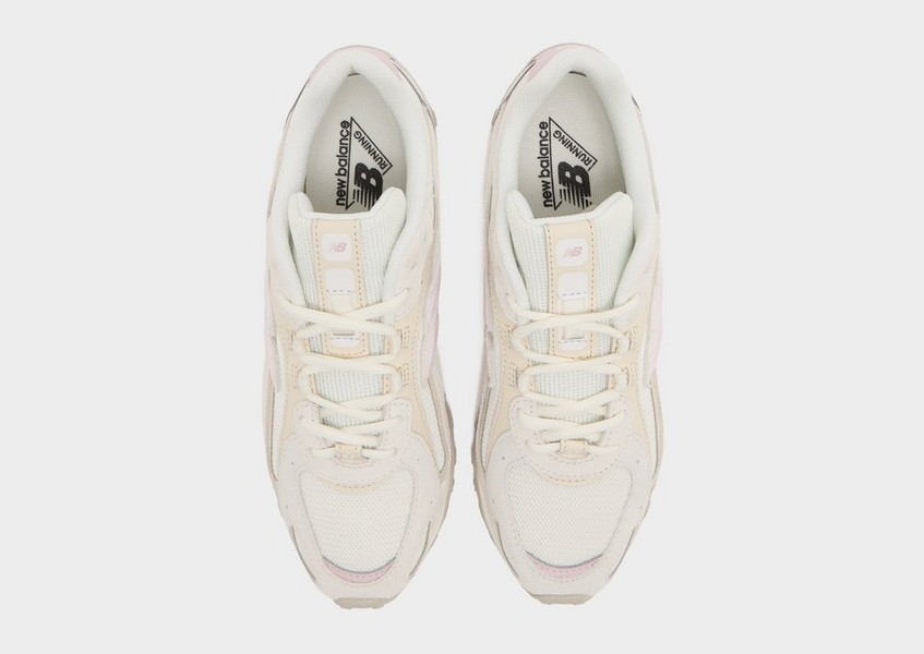 New Balance 204L