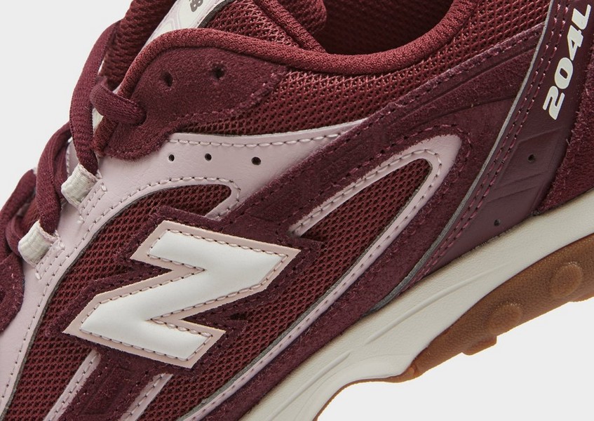 New Balance 204L