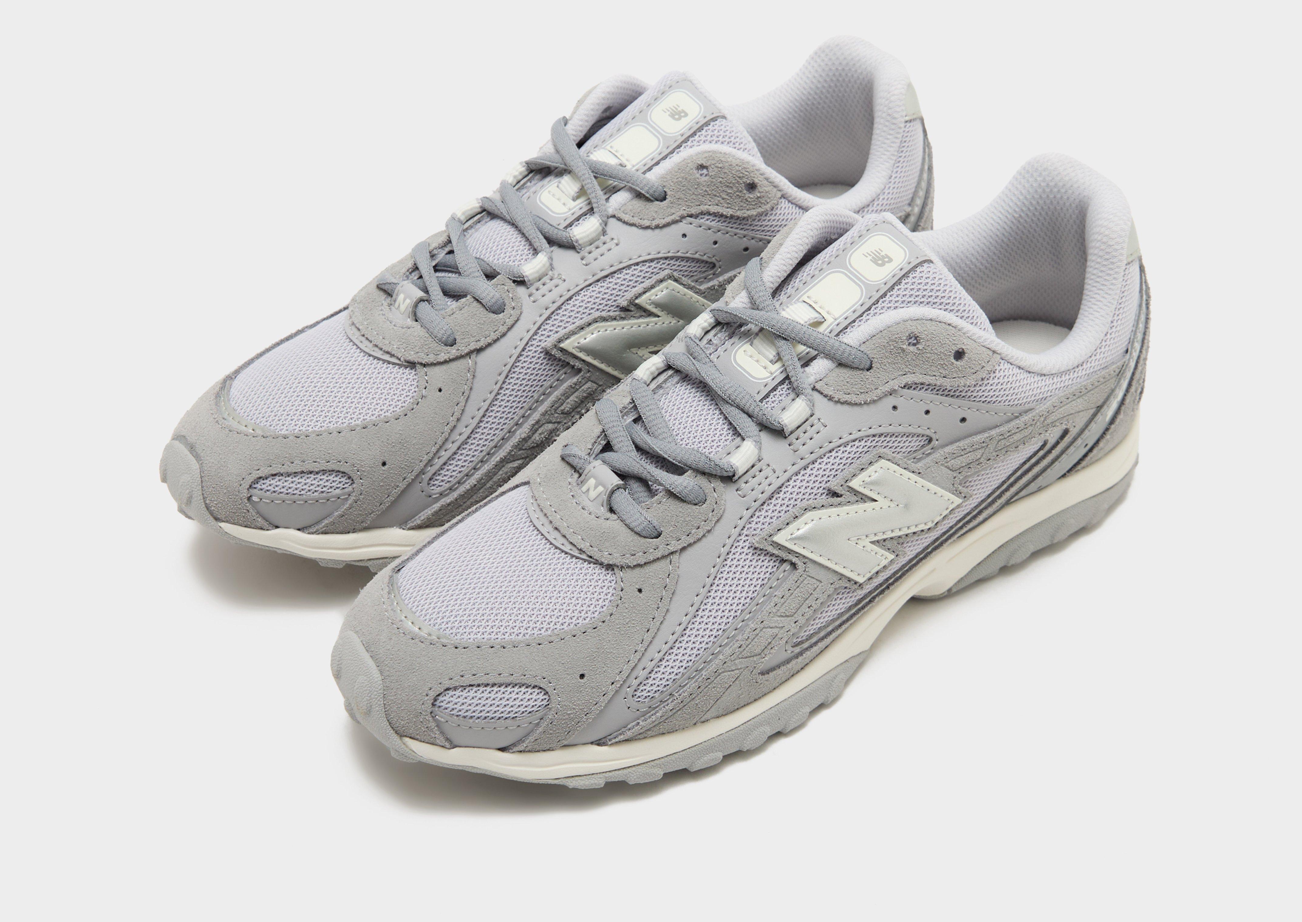 New Balance 204L