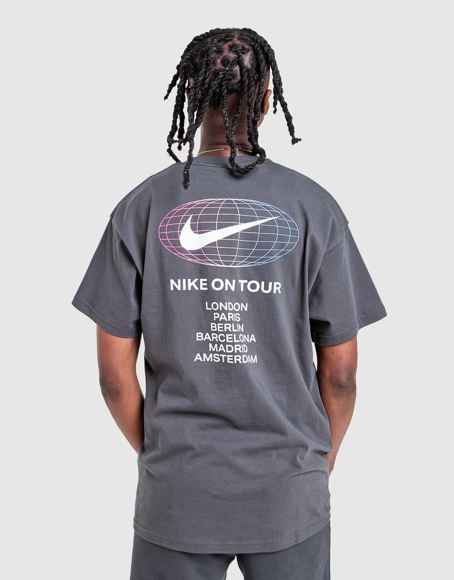 Чоловічі футболки NIKE ФУТБОЛКА M NSW ATHL TEE GFX IV0372-060 Сірий