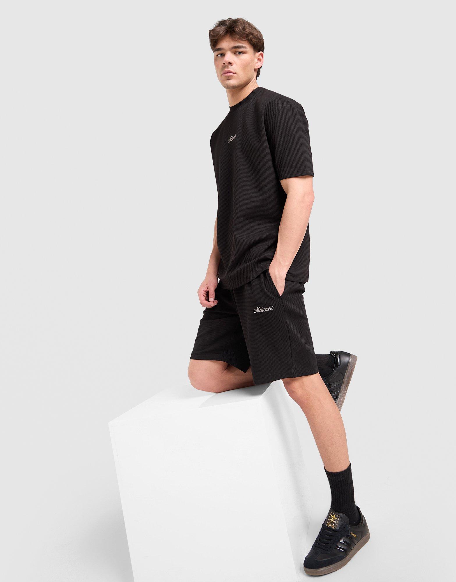 Mckenzie Szorty Pismo Sht Blk-Blk