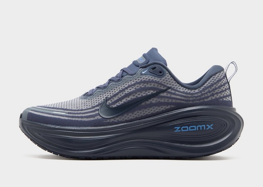NIKE VOMERO PLUS HV8150-405 | колір Синій | Взуття в JD Sports