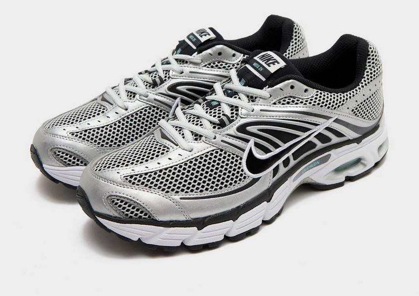 Nike Air Max Moto 2K
