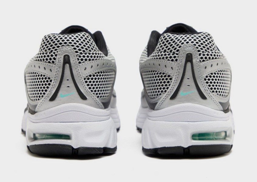 Nike Air Max Moto 2K