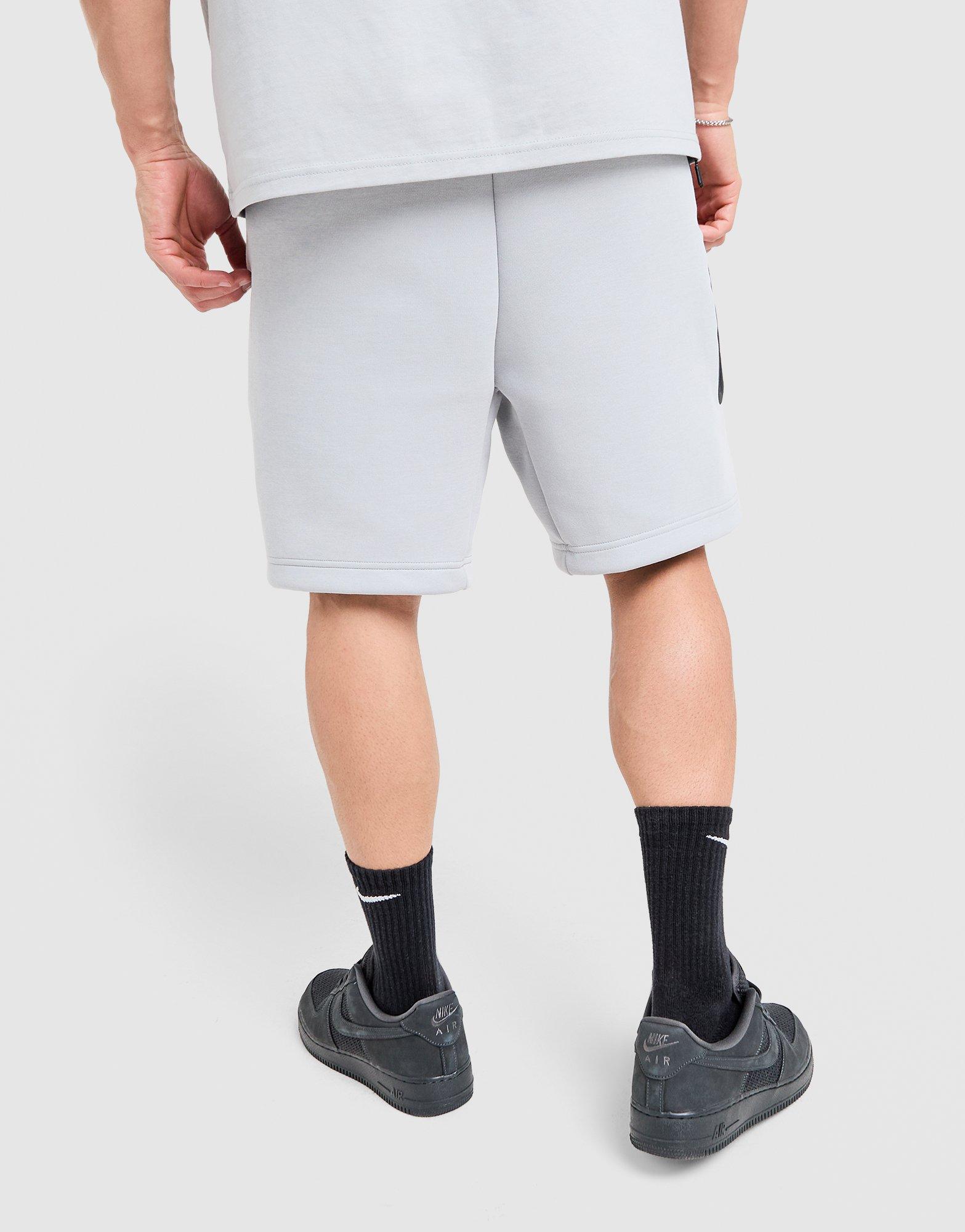 Nike Šortky  Tech Fleece