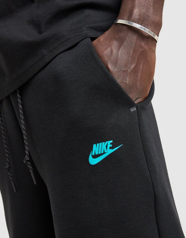Nike Šortky Tech Fleece
