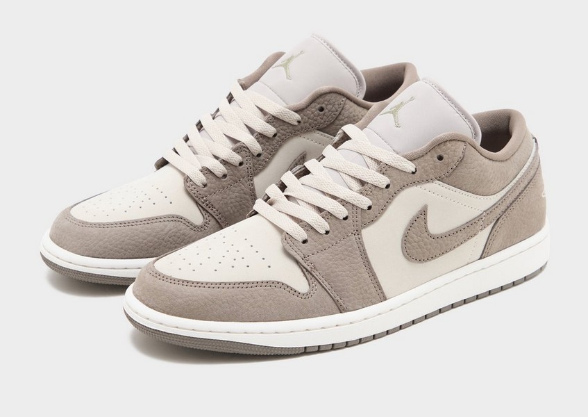 Air Jordan 1 Low