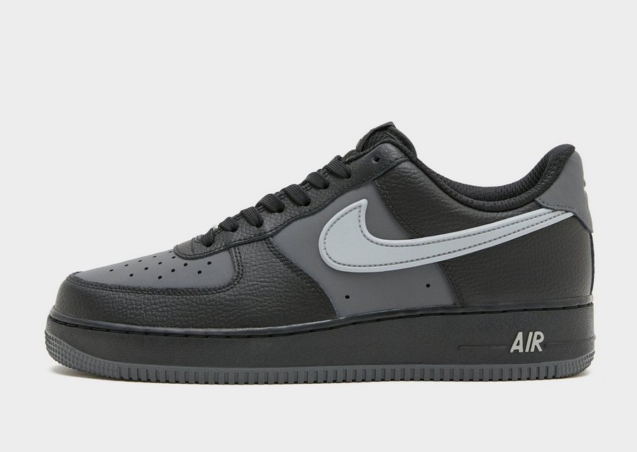 NIKE AIR FORCE 1 '07 LV8 Sneakers Bărbați Negru IR1475-010 • JD