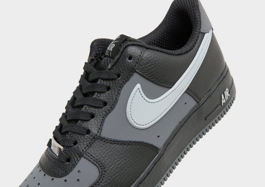 Nike Air Force 1 '07 Lv8