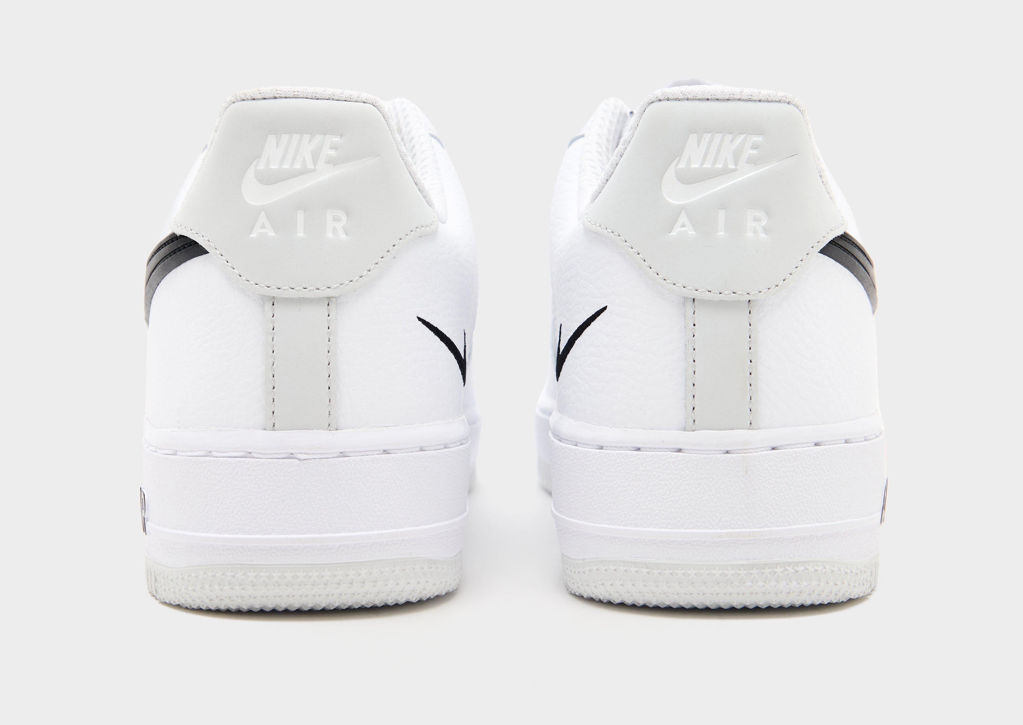 Nike Air Force 1 '07 Lv8
