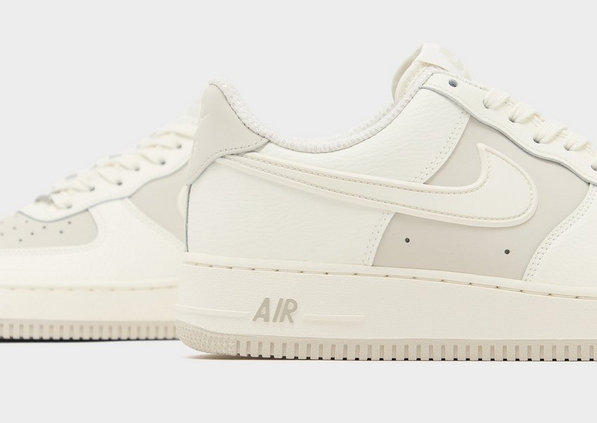 Nike Air Force 1 '07 Lv8