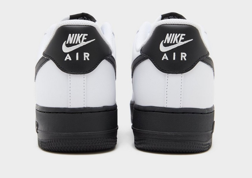 Nike Air Force 1 '07