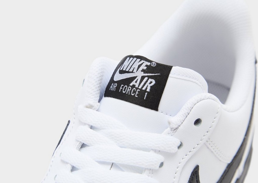 Nike Air Force 1 '07