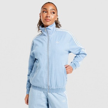 Noutăți 2026 • • JD Sports România