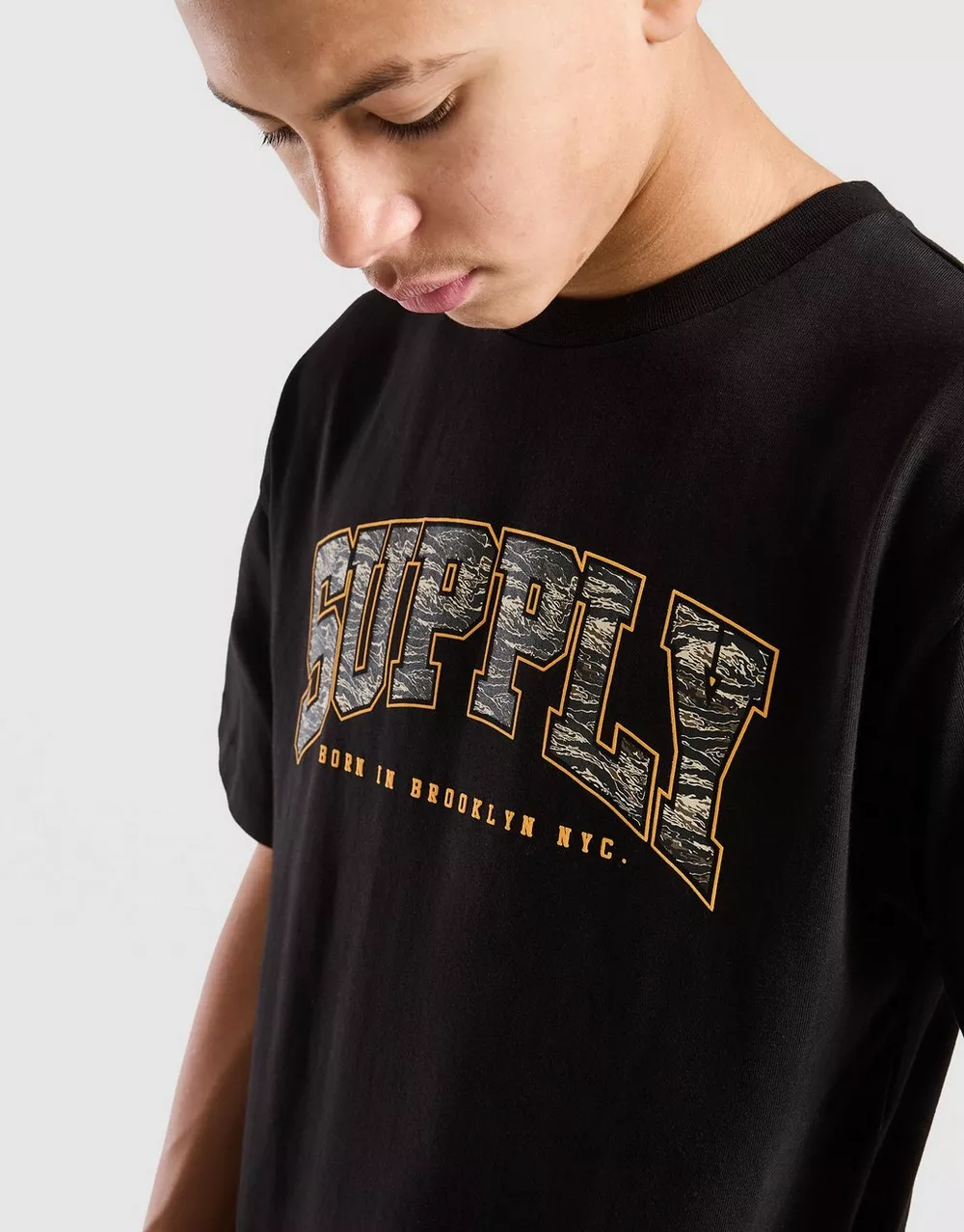 Supply & Demand SUPPLY&DEMAND ФУТБОЛКА BRICKSHAW TEE, фото 1 з 5