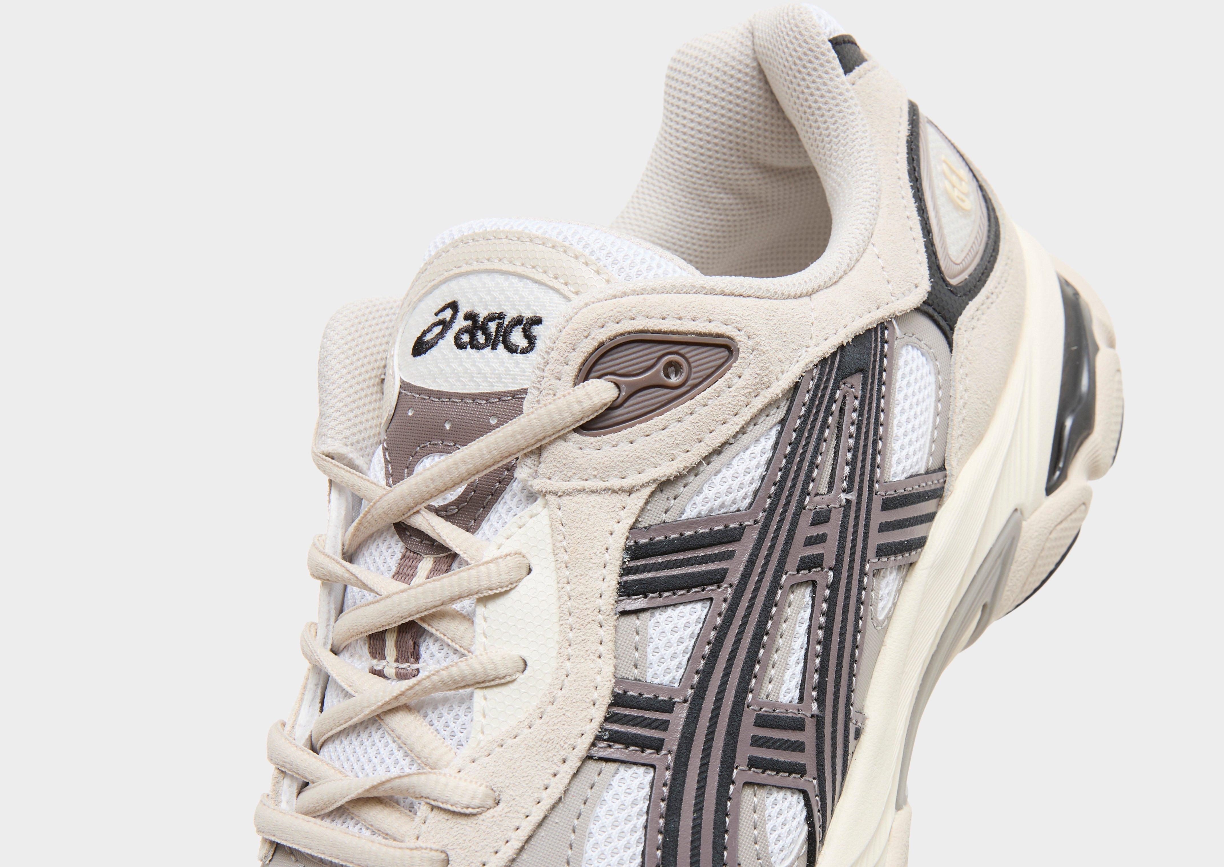 ASICS GEL-NYC 2.0 Sneakers Bărbați Bej 1203A895-104 • JD Sports