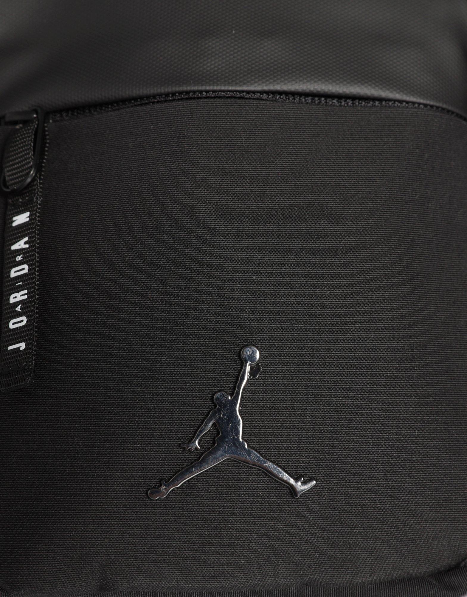 Geantă sport pentru femei JORDAN GEANTĂ  AIRBORNE HIP BAG 7A0747-023 Negru