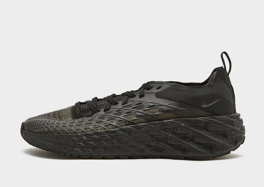 Nike Ava Edge