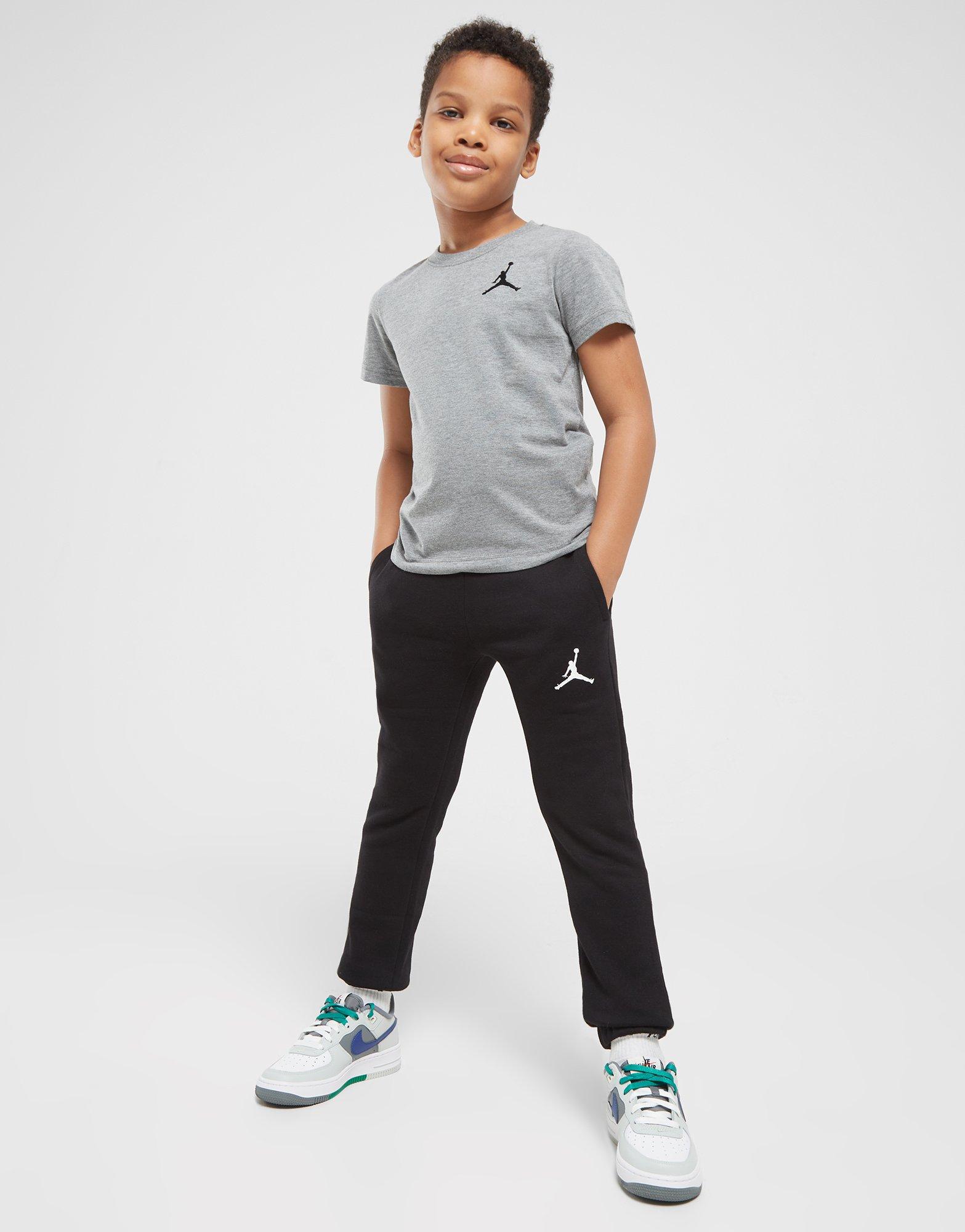 Vaikiški marškinėliai JORDAN MARŠKINĖLIAI JDB JUMPMAN AIR EMB 85A873GEH Juoda