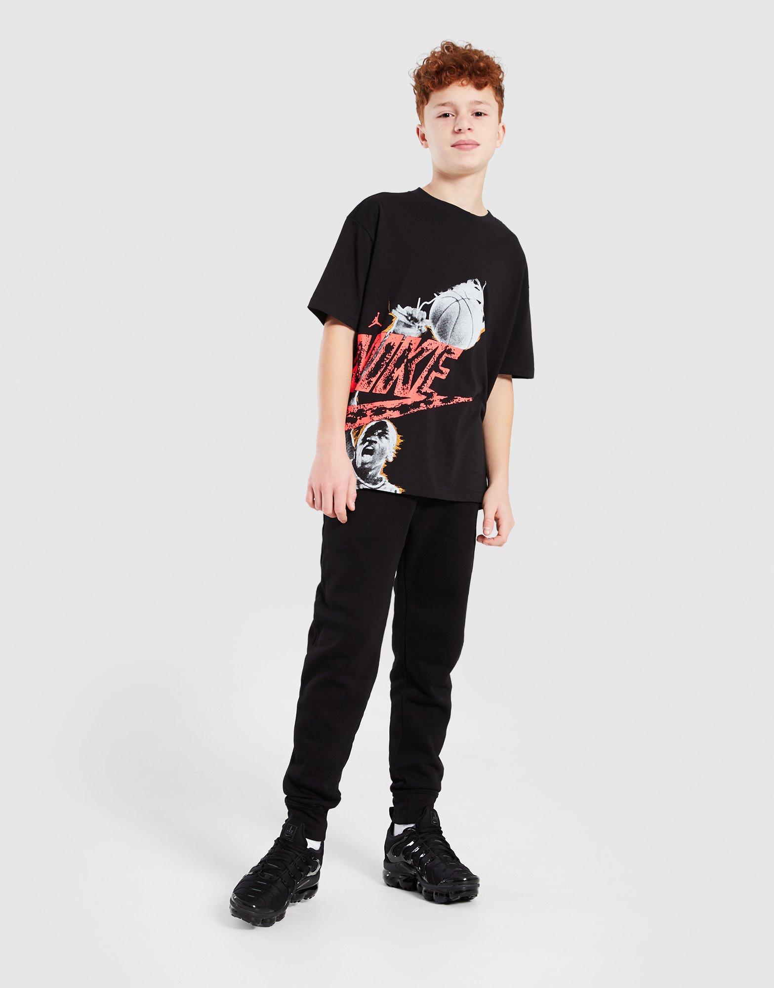 Детска тениска JORDAN ТЕНИСКА MJ REISSUE SS TEE 95F303-023 Черен