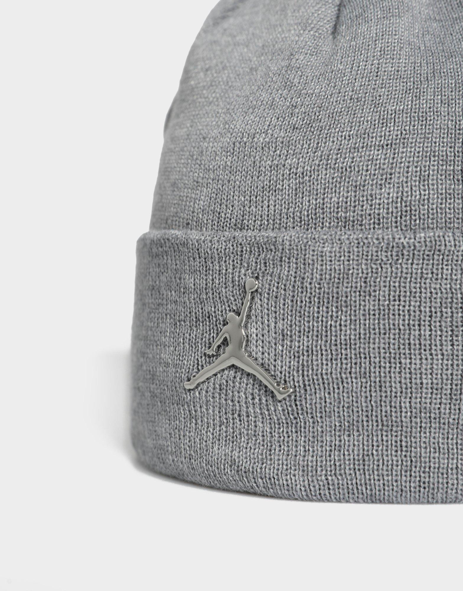 Детска зимна шапка JORDAN ШАПКА JAN JORDAN BEANIE CUFFED 9A0063-GEH Сив