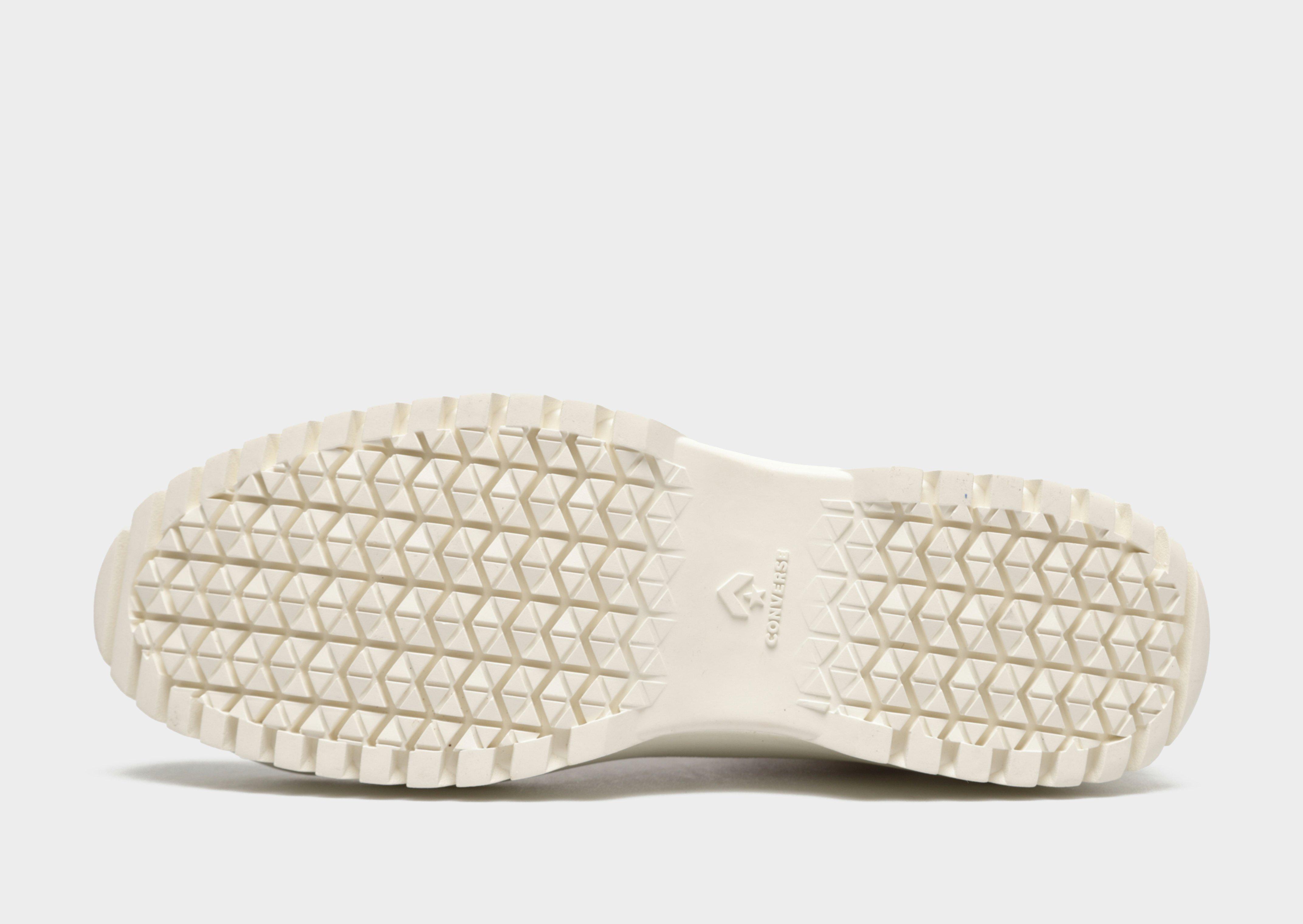 Teniși de damă CONVERSE CHUCK TAYLOR ALL STAR LUGGED 2.0 A07129C Maro