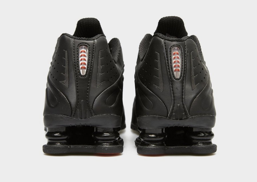 Жіночі кросівки W NIKE SHOX R4 AR3565-004 Чорний