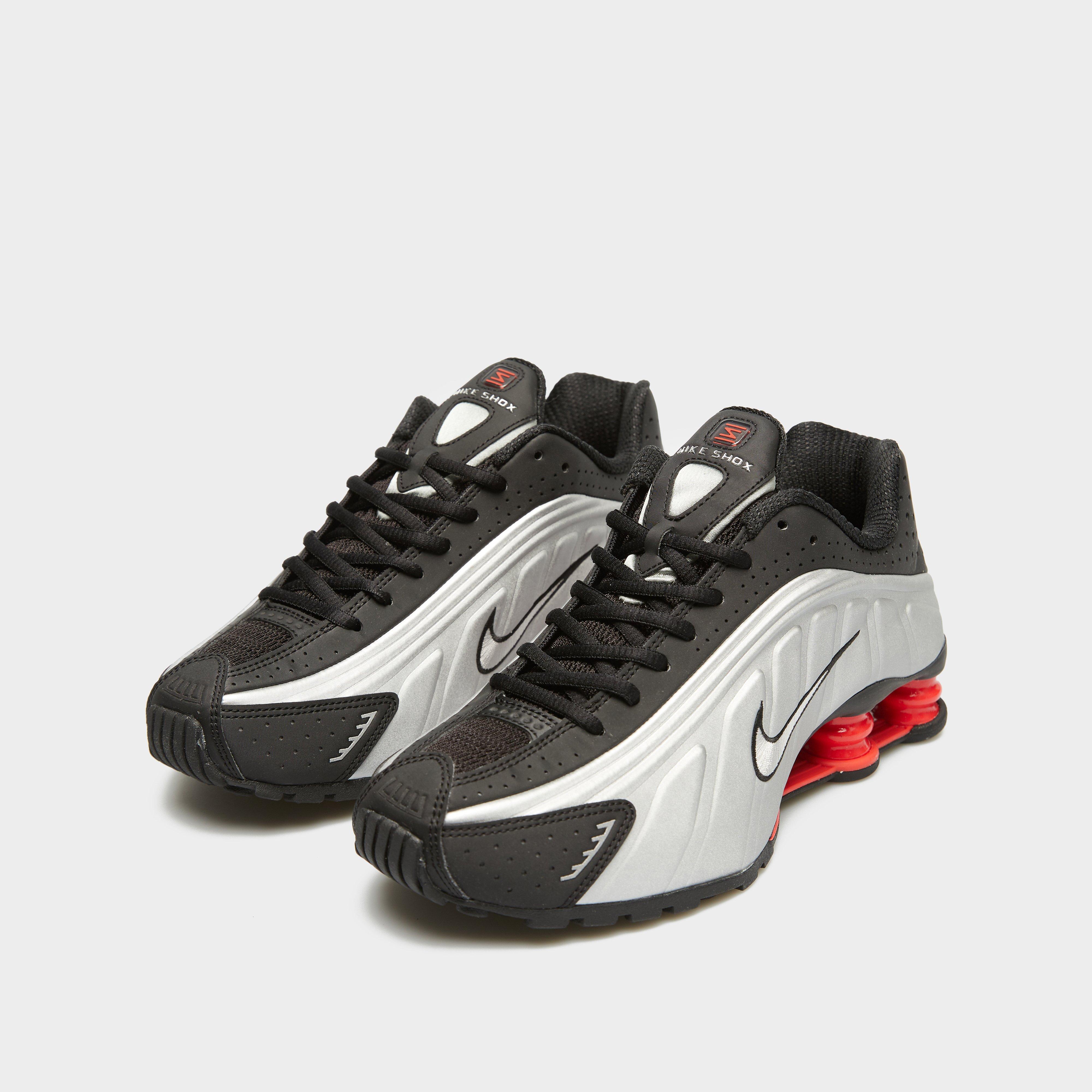 Női sneakers NIKE W SHOX R4
