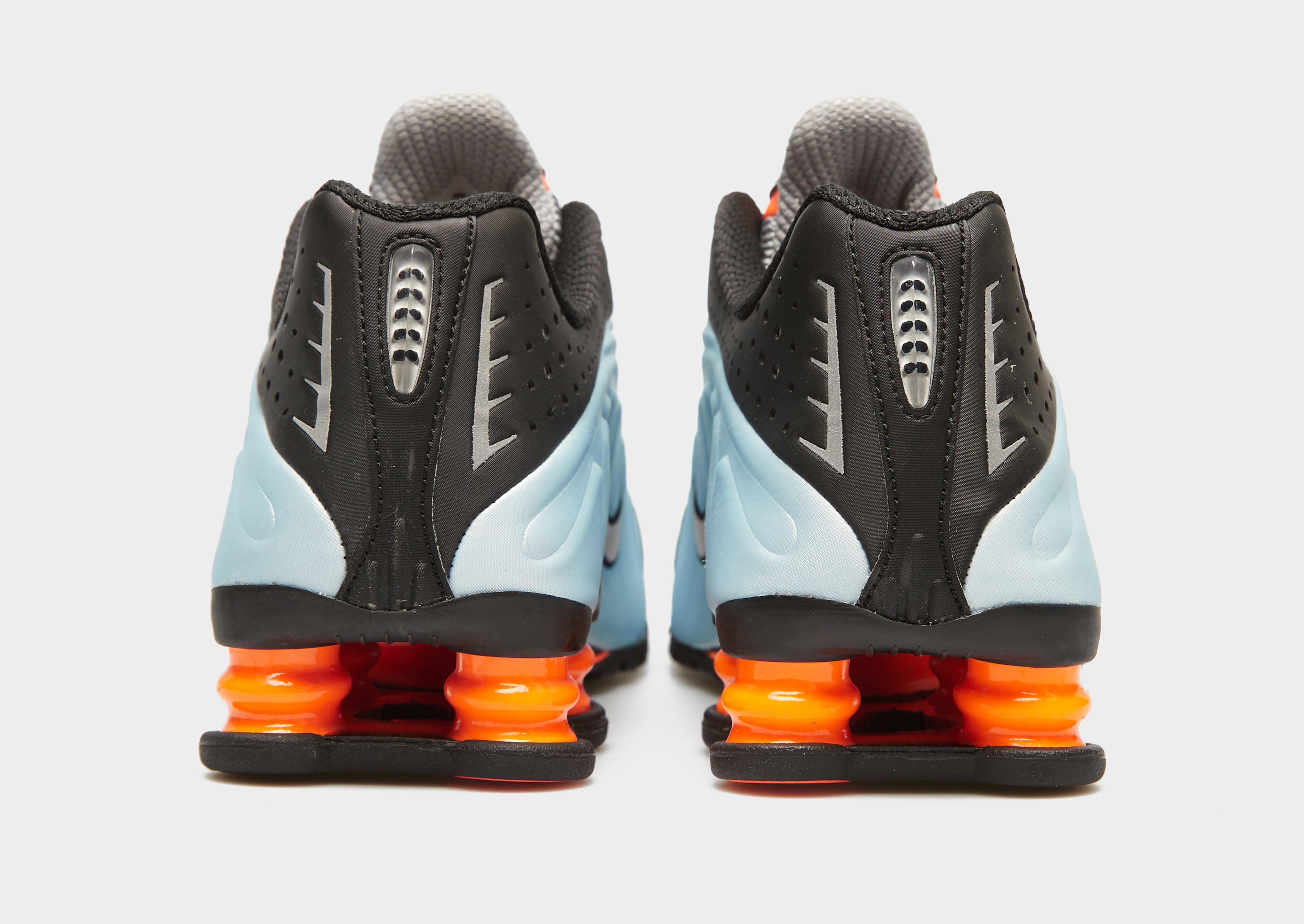 Жіночі кросівки W NIKE SHOX R4 AR3565-401 Блакитний