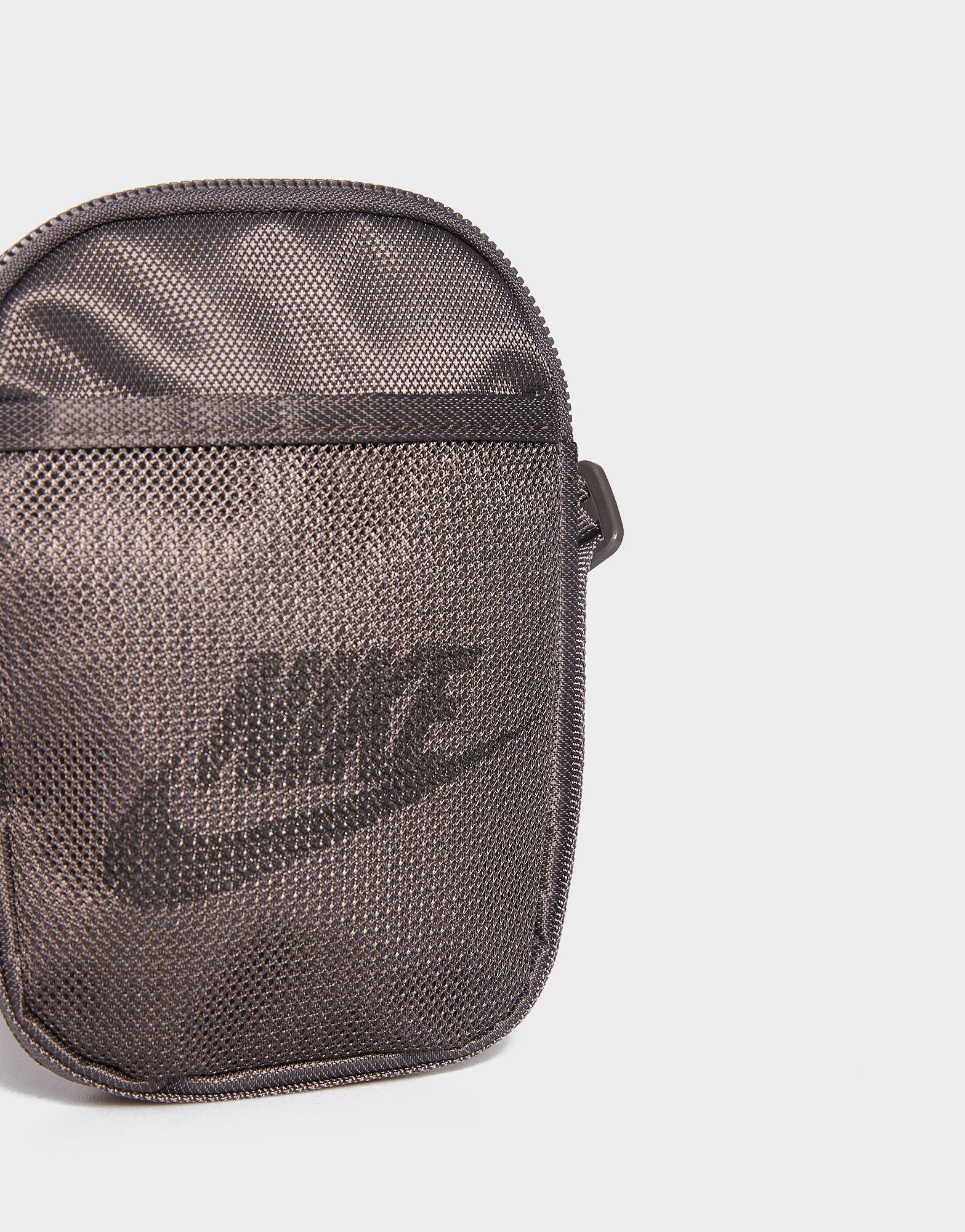Жіночі сумки і сумочки NIKE СУМКА NK HERITAGE S CROSSBODY BA5871-254 Сірий