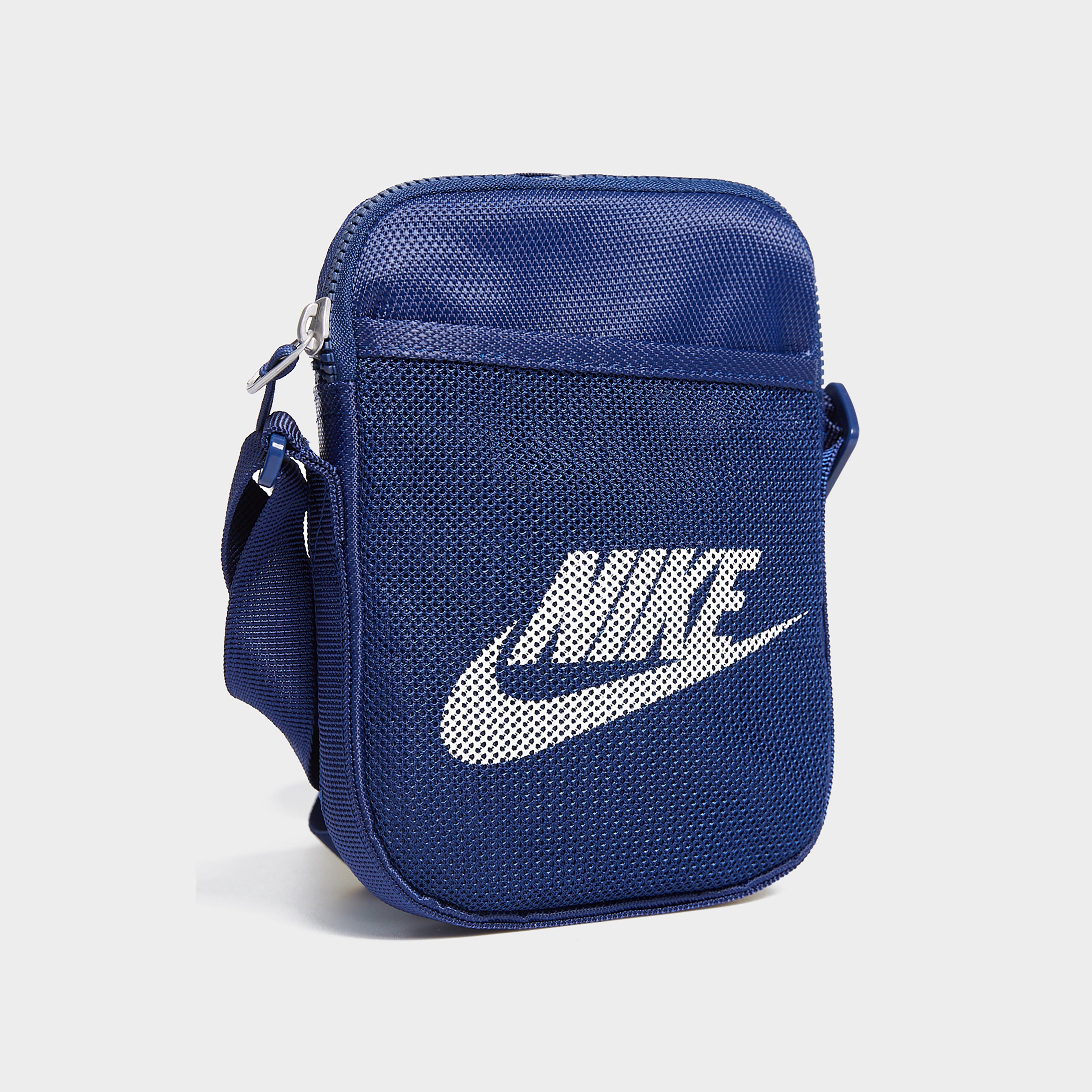 Női sporttáská NIKE TÁSKA NK HERITAGE S CROSSBODY