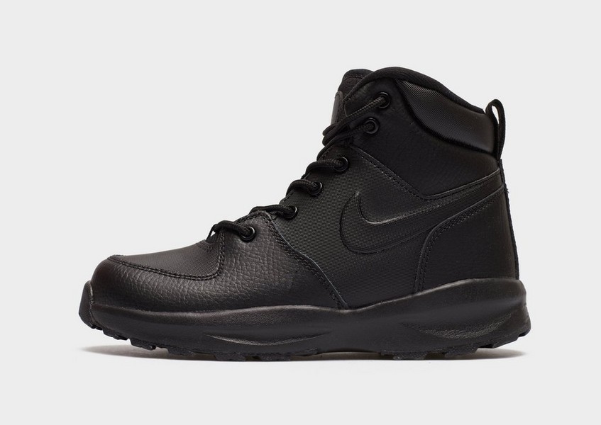 Nike Manoa