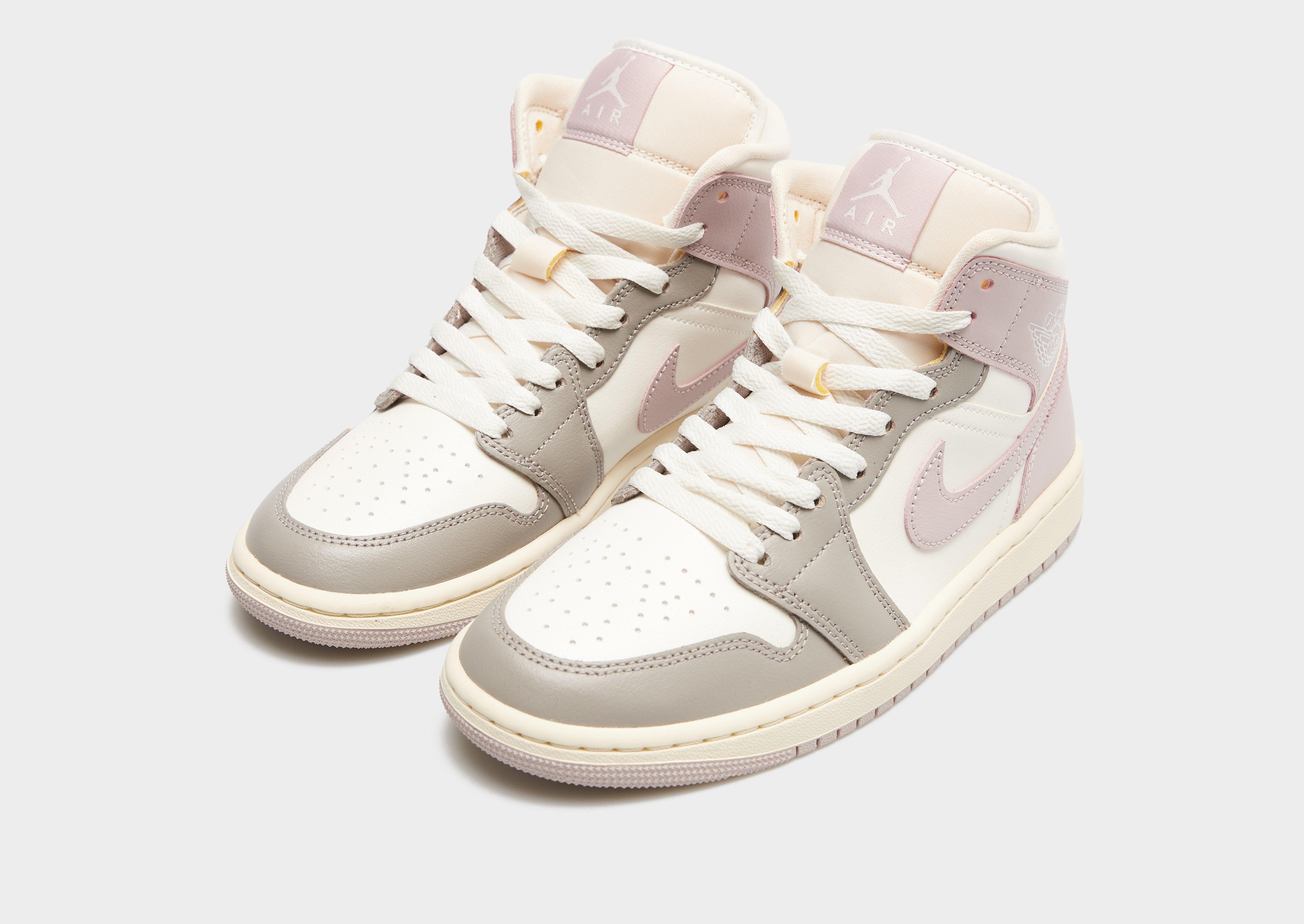 Ženske tenisice WMNS AIR JORDAN 1 MID  BQ6472-122 lila