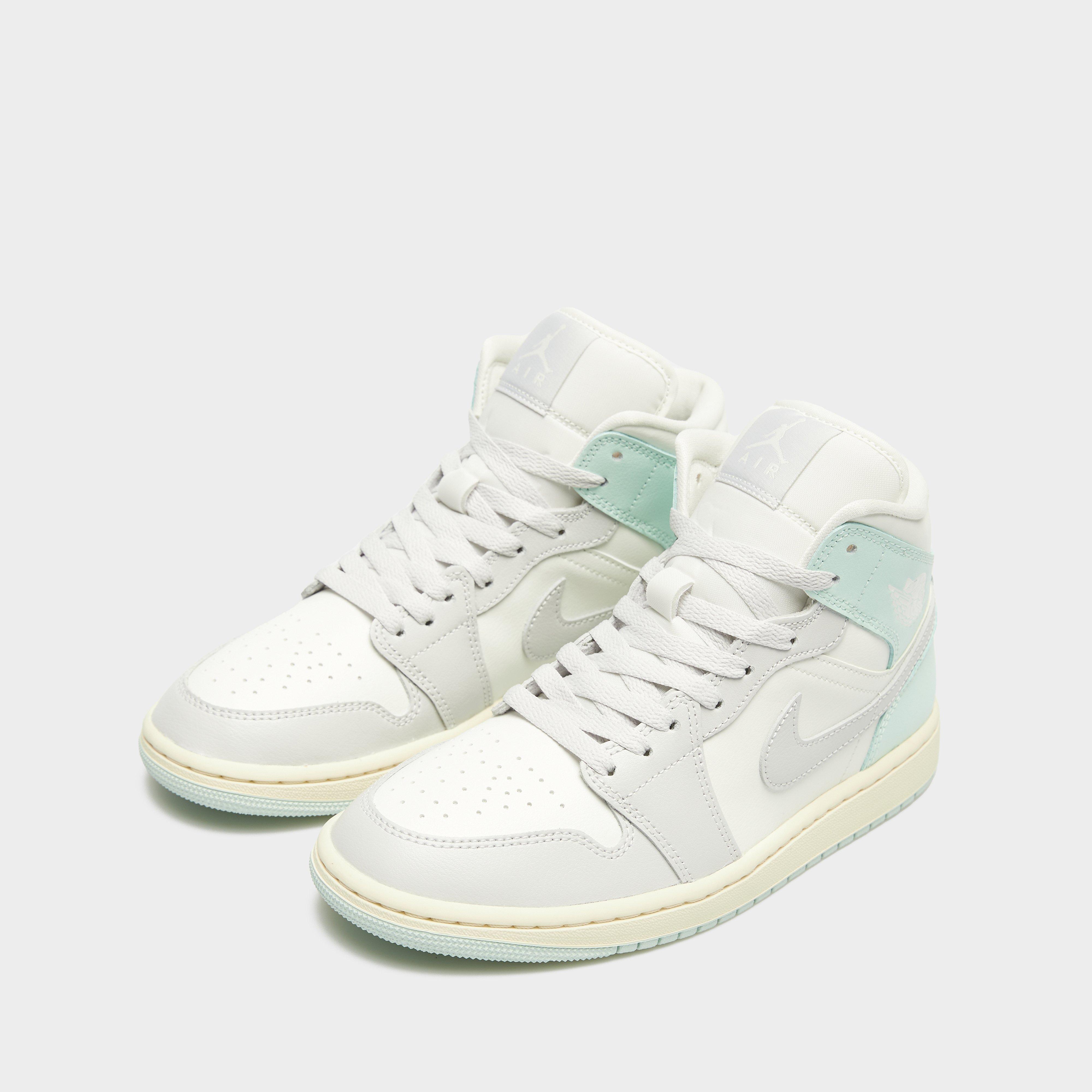 Női sneakers WMNS AIR JORDAN 1 MID 