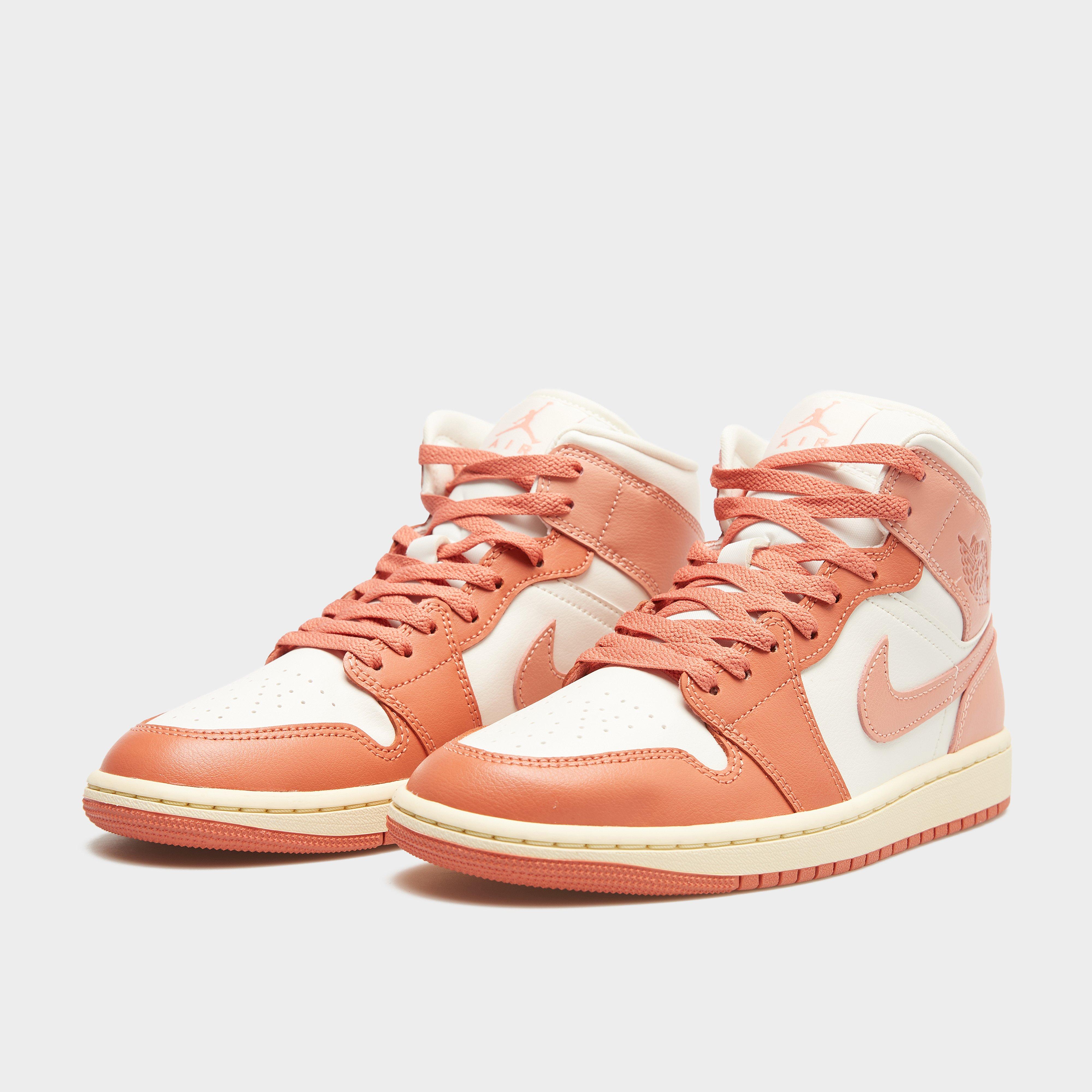 Női sneakers AIR JORDAN 1 MID