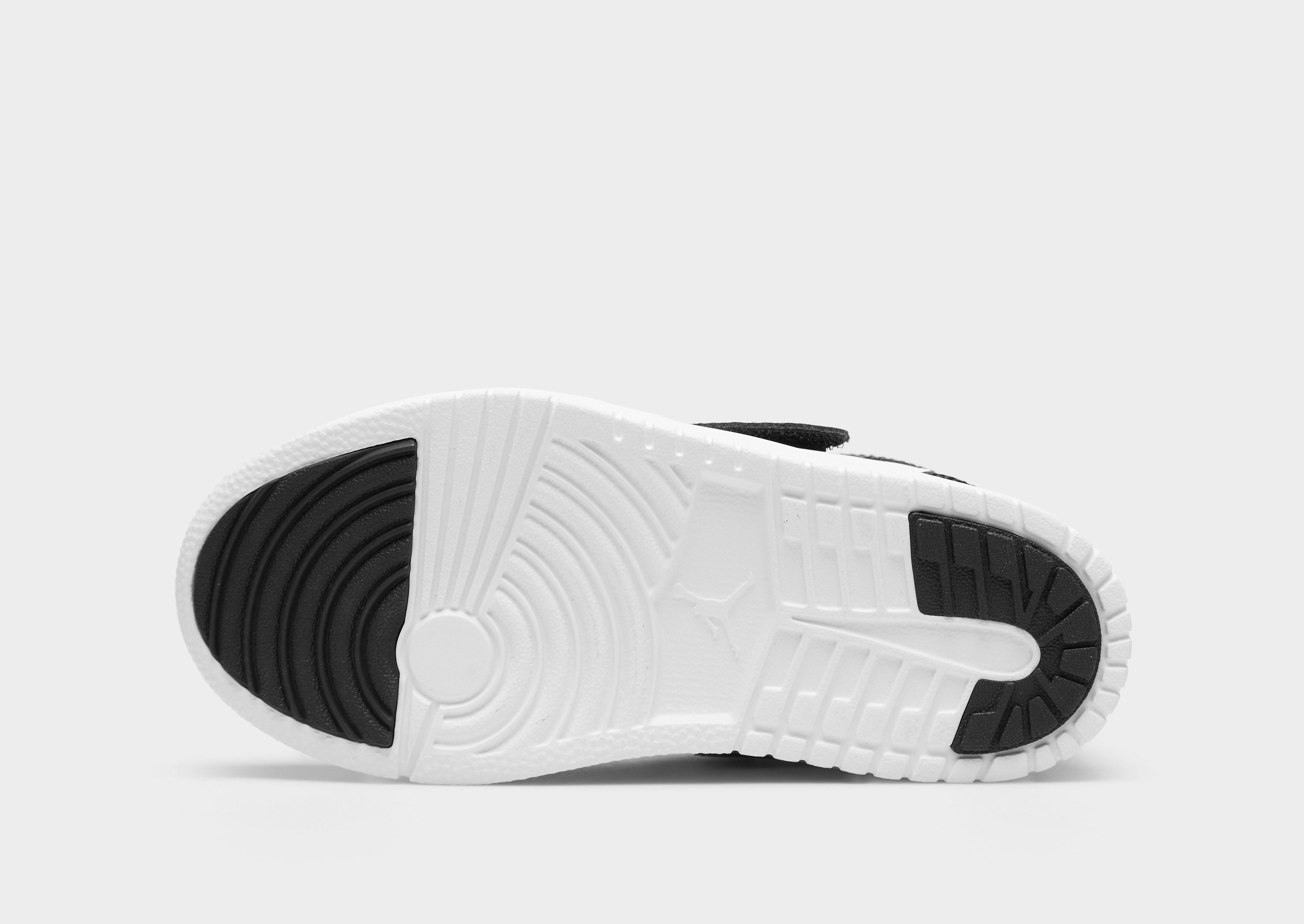 Detské tenisky SKY JORDAN BQ7197-010 Biela