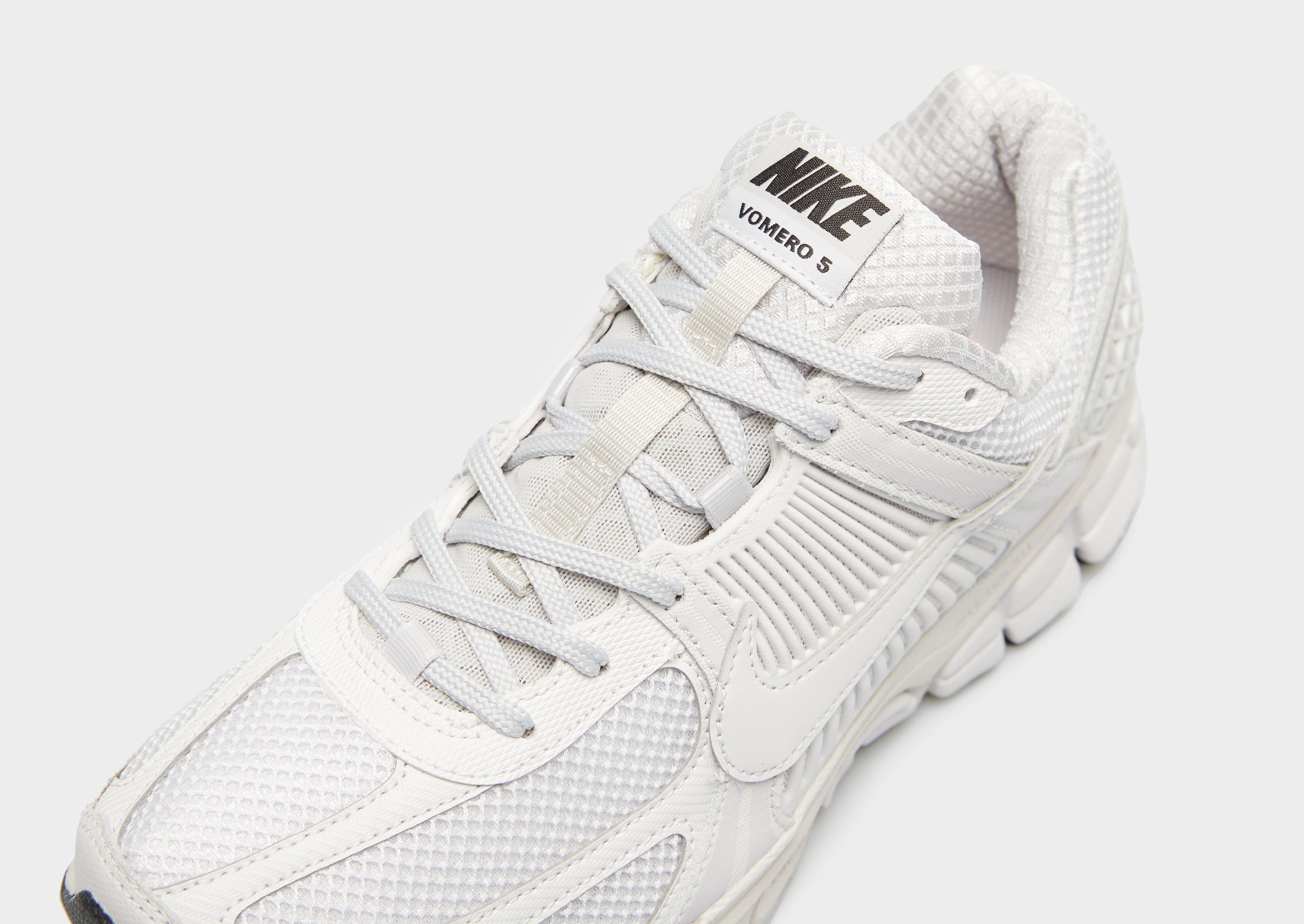 Buty sneakersy męskie NIKE ZOOM VOMERO 5 BV1358-001 Szary