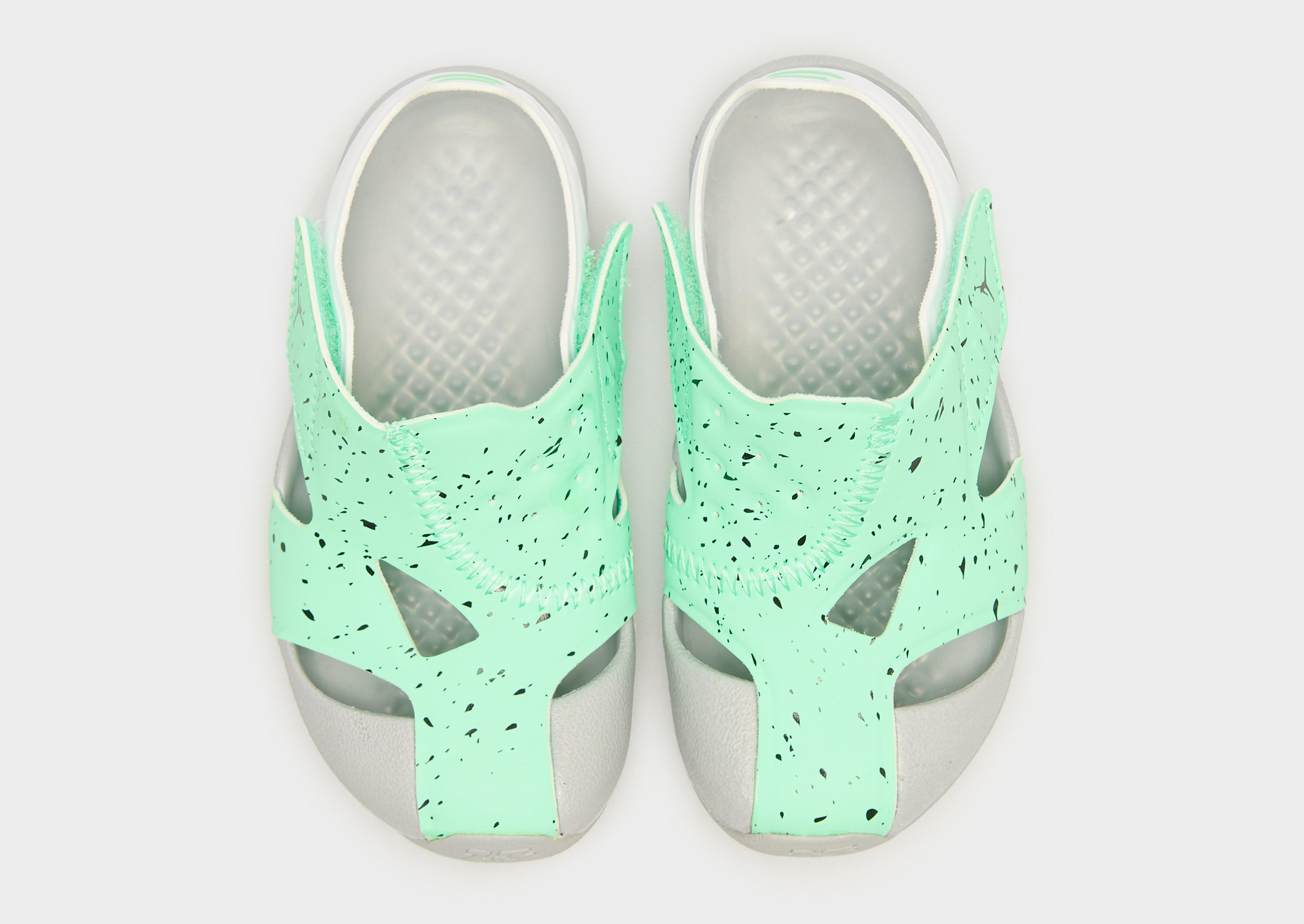 JORDAN FLARE BT CI7850-302 Zöld