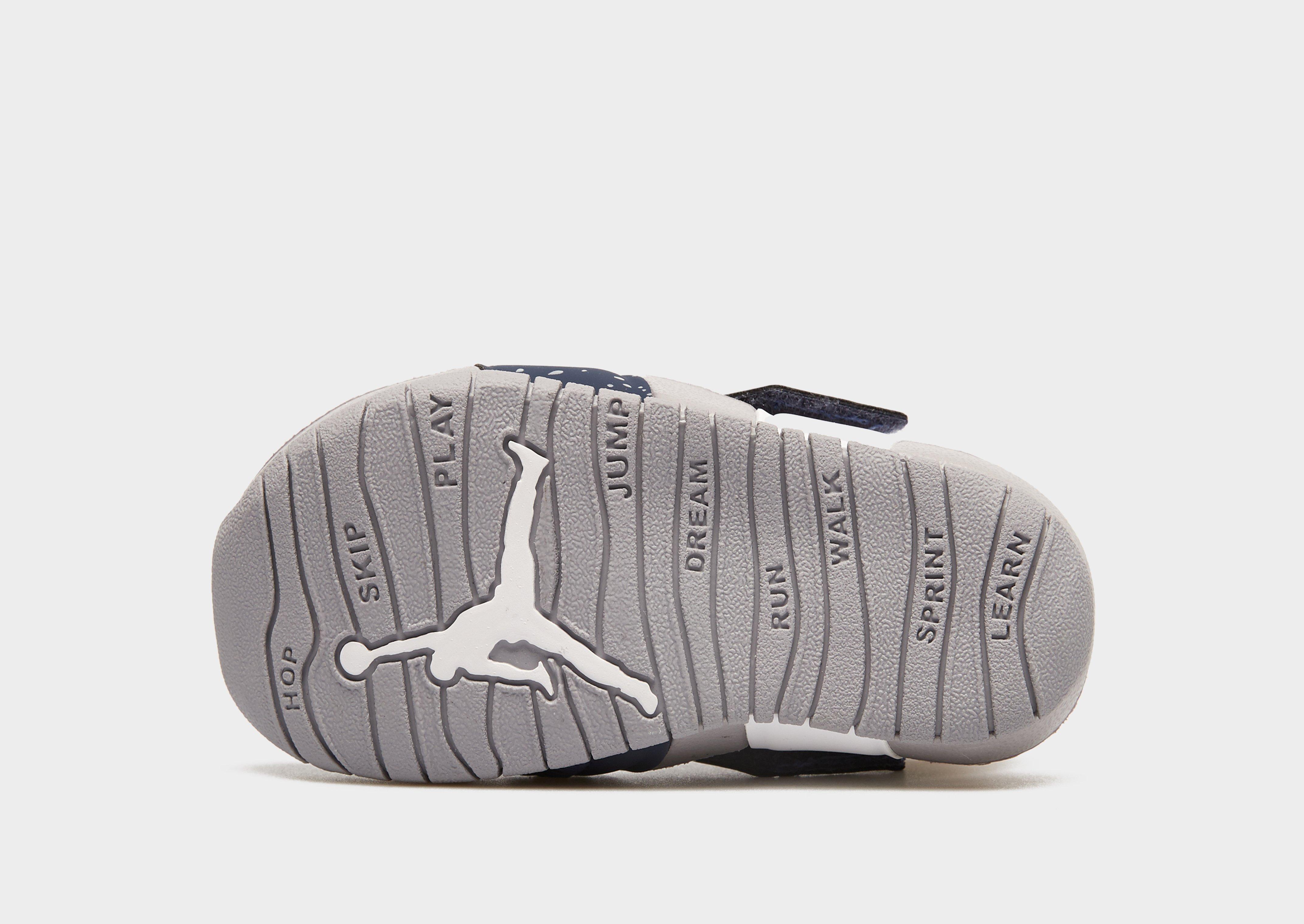 JORDAN FLARE BP CI7850-401 Sötétkék