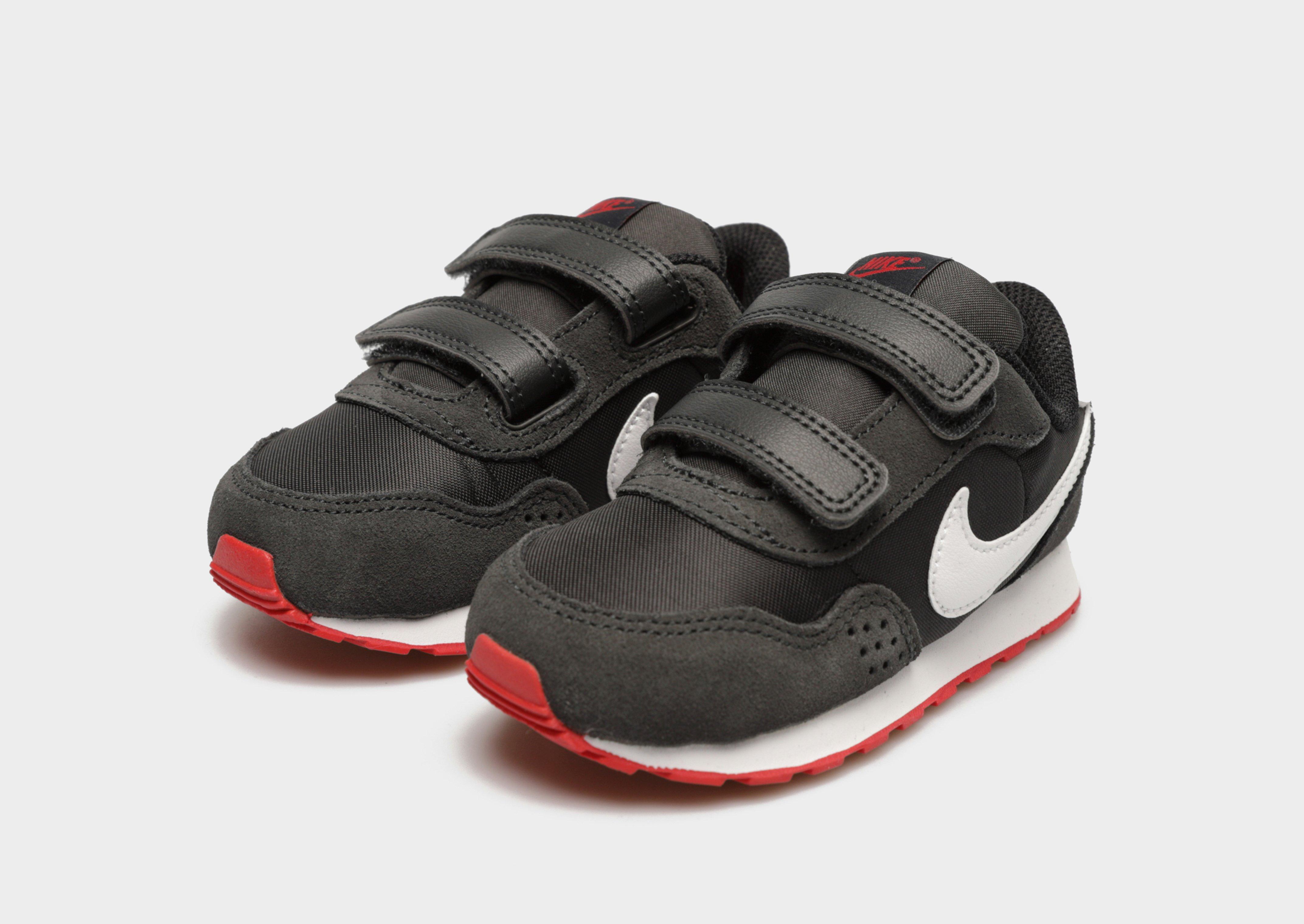 Детски маратонки NIKE MD VALIANT CN8560-016 Черен