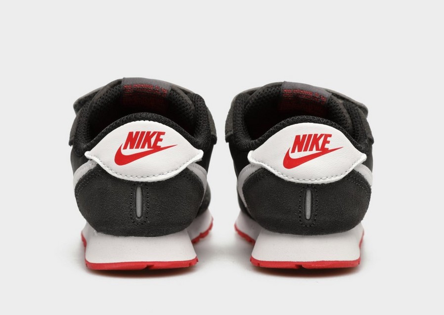 Adidași pentru copii NIKE MD VALIANT CN8560-016 Negru
