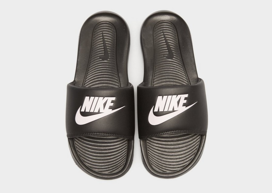 Női papucsok és flip-flopok NIKE VICTORI ONE