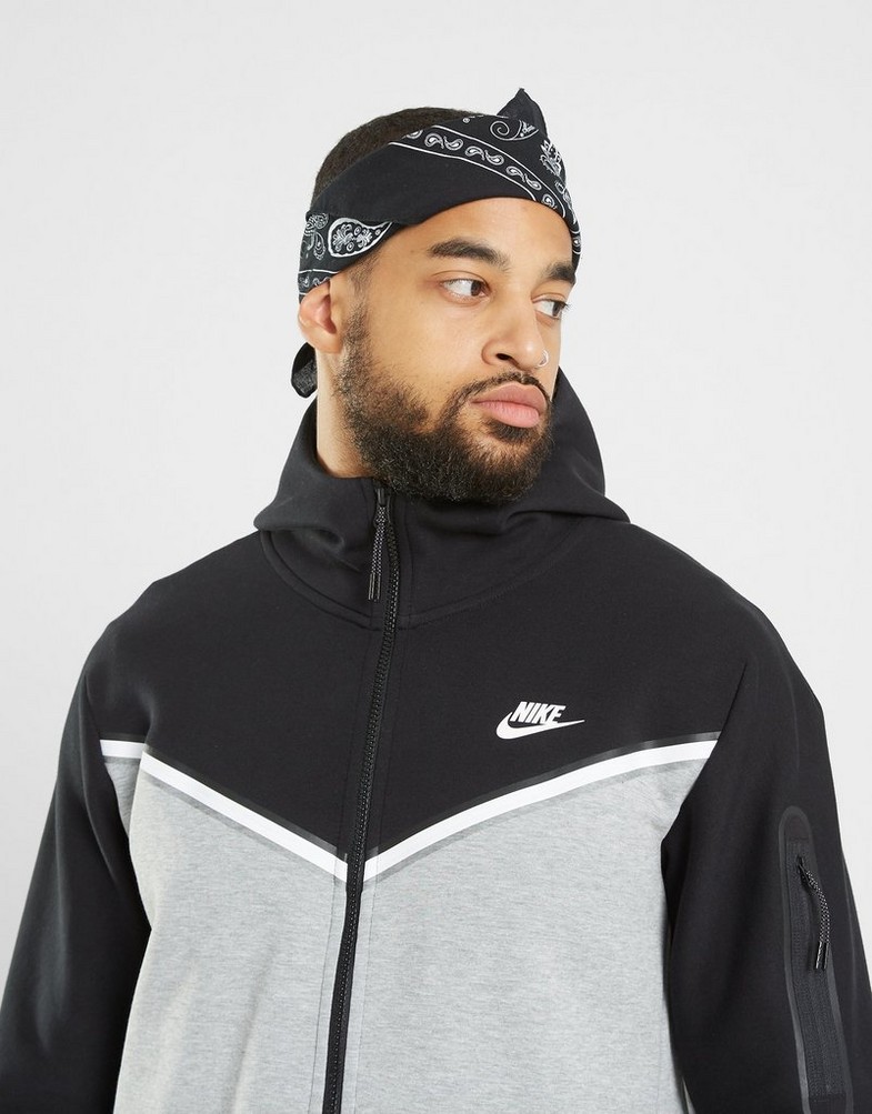Férfi pulóverek NIKE PULÓVER CIPZÁRAS KAPUCNIS TECH FLEECE CU4489-016 Szürke