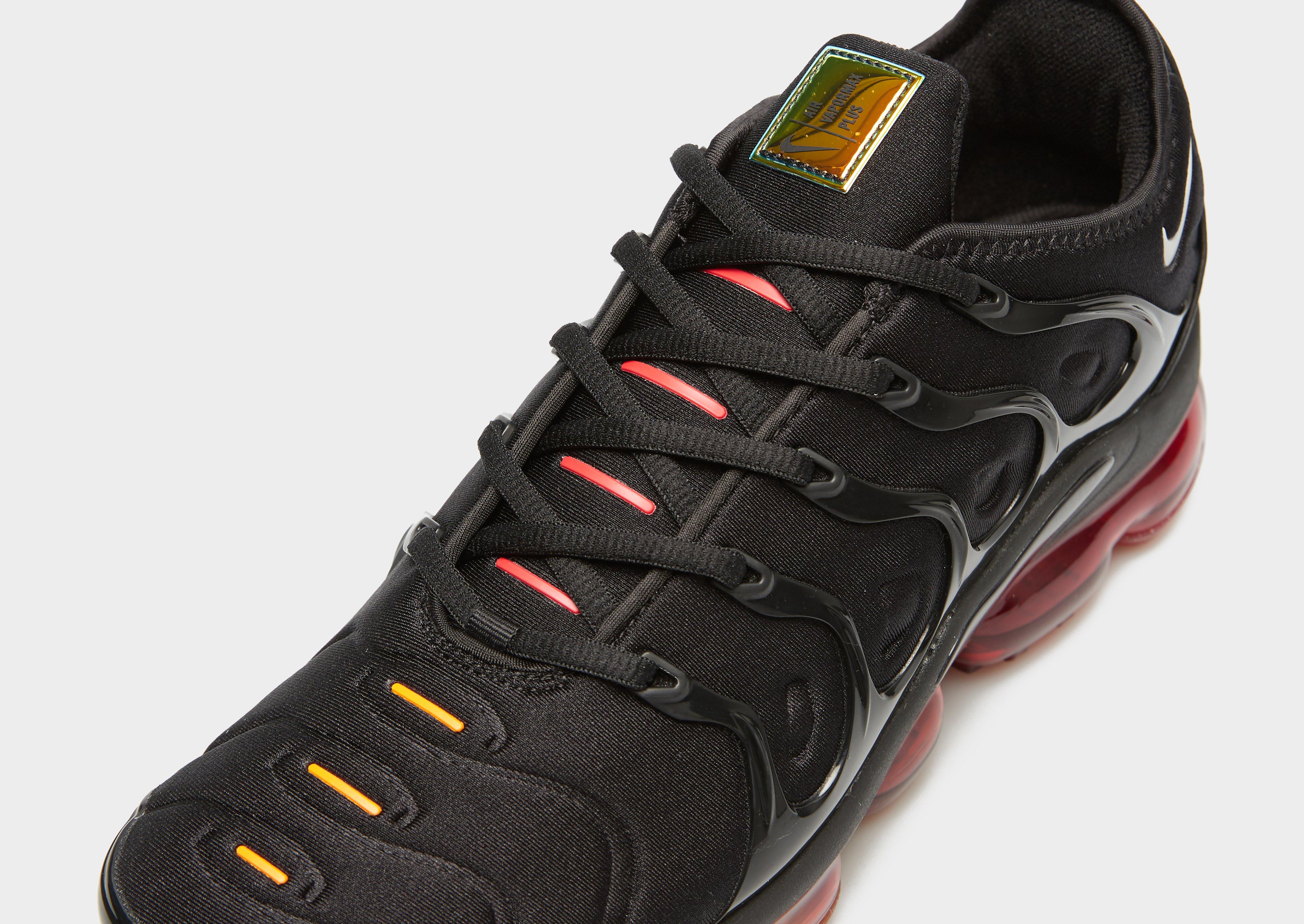 Pánske tenisky NIKE AIR VAPORMAX PLUS CV1645-001 Černá