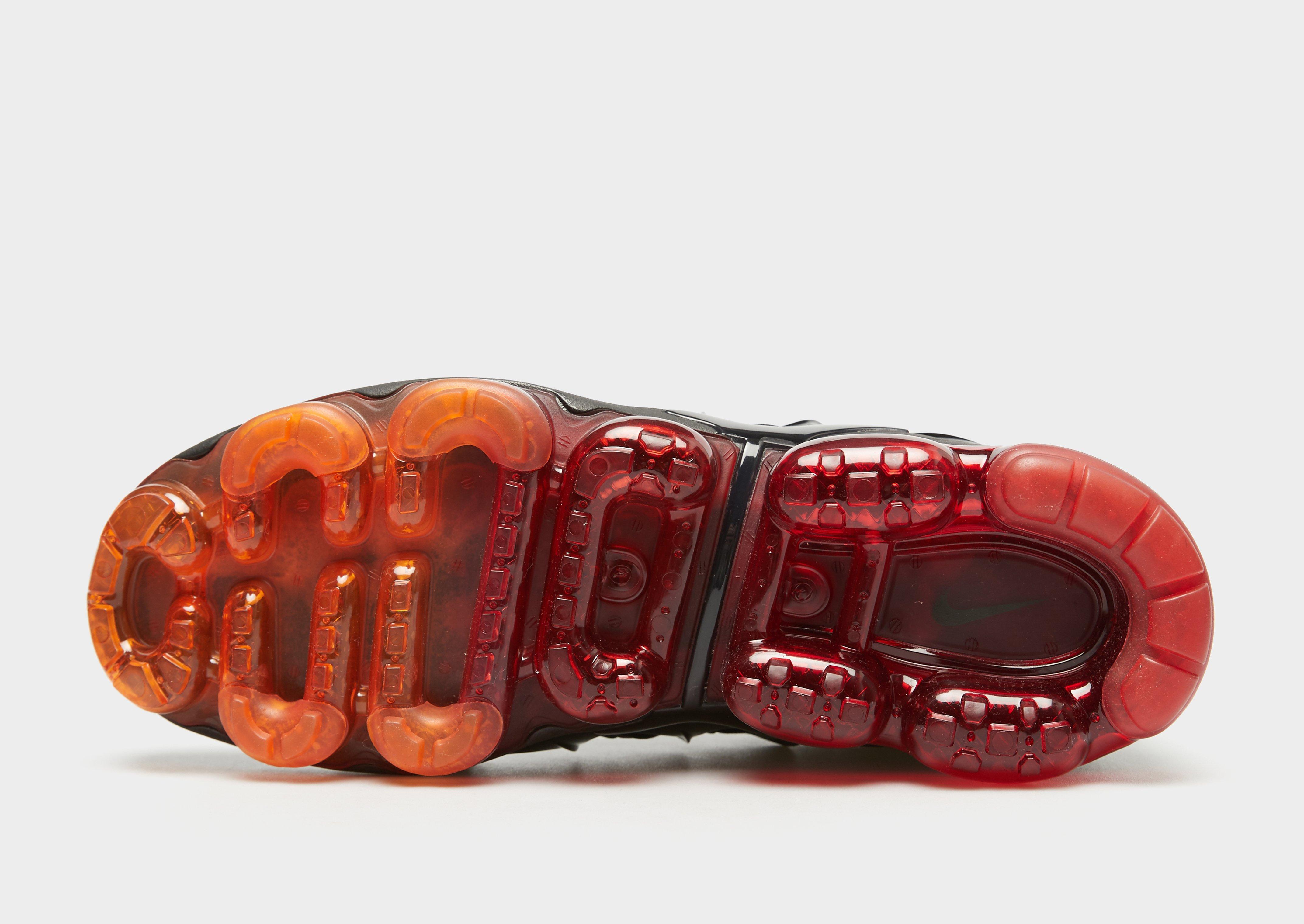 Pánske tenisky NIKE AIR VAPORMAX PLUS CV1645-001 Černá