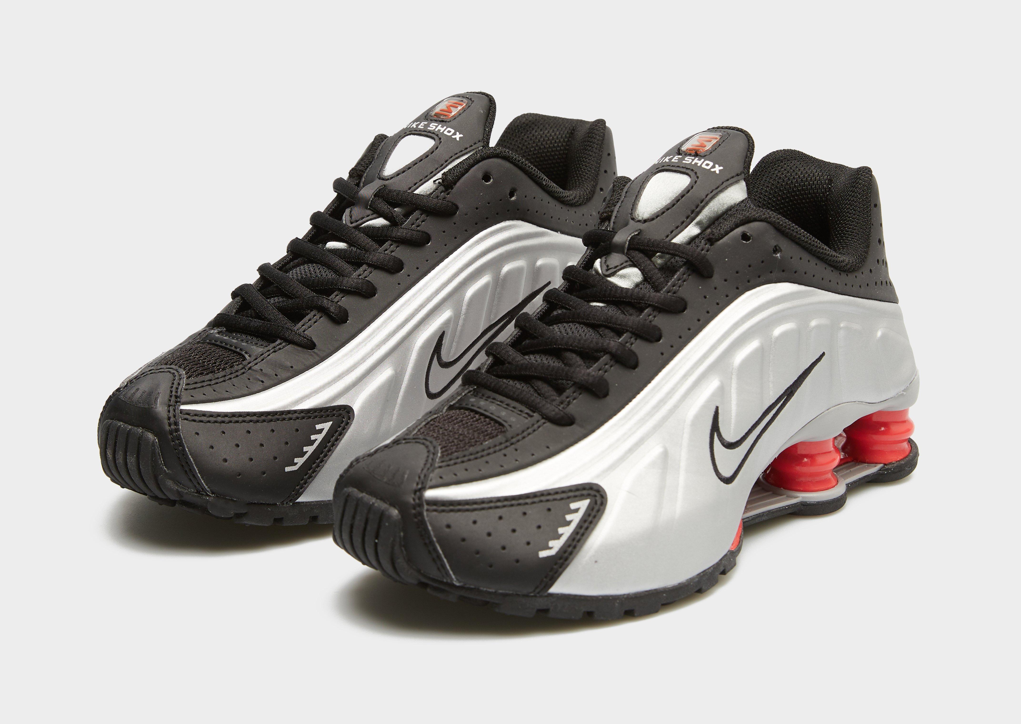 Buty sneakersy dla dzieci NIKE SHOX R4 YA CW2626-005 Szary