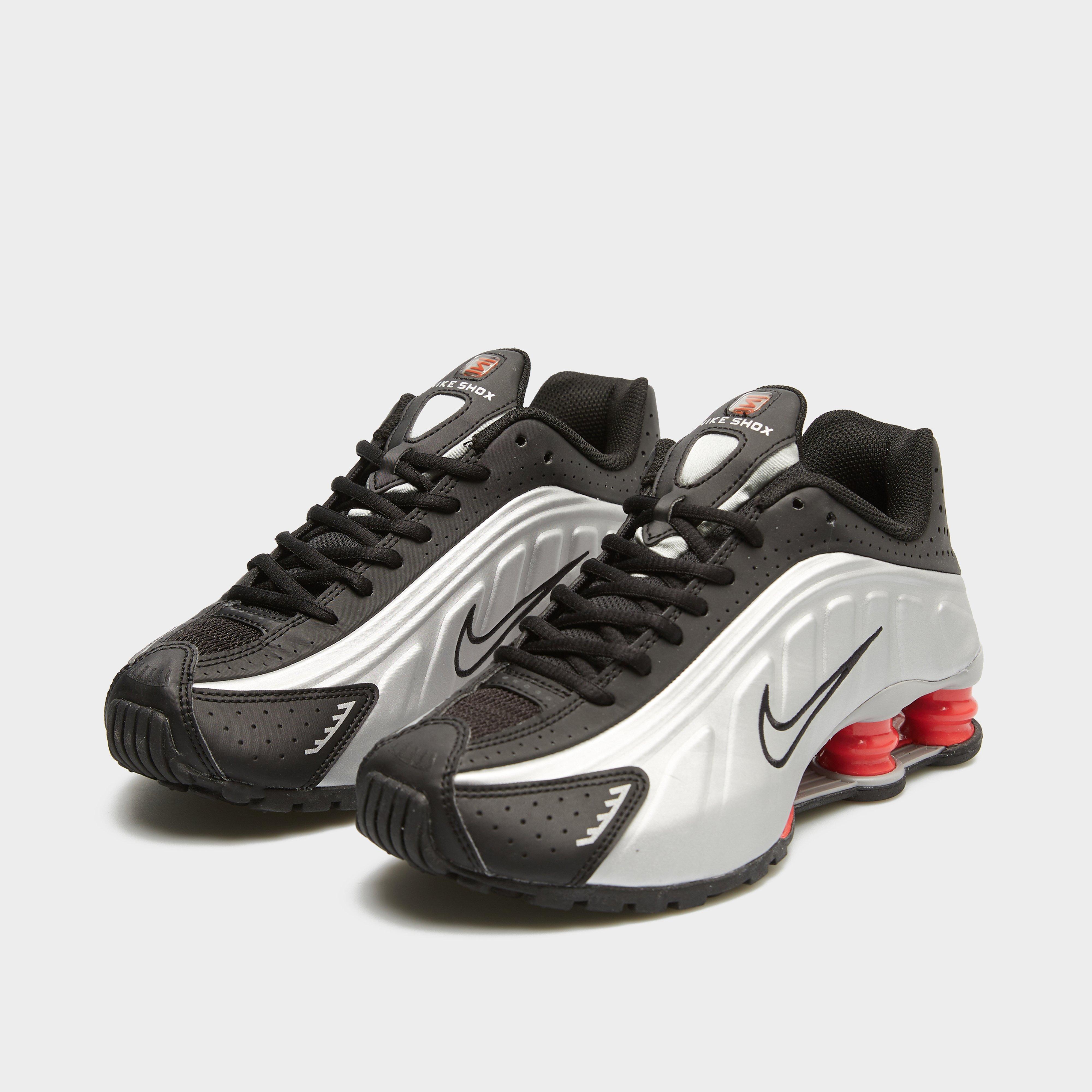Gyerek sneakers NIKE SHOX R4 YA