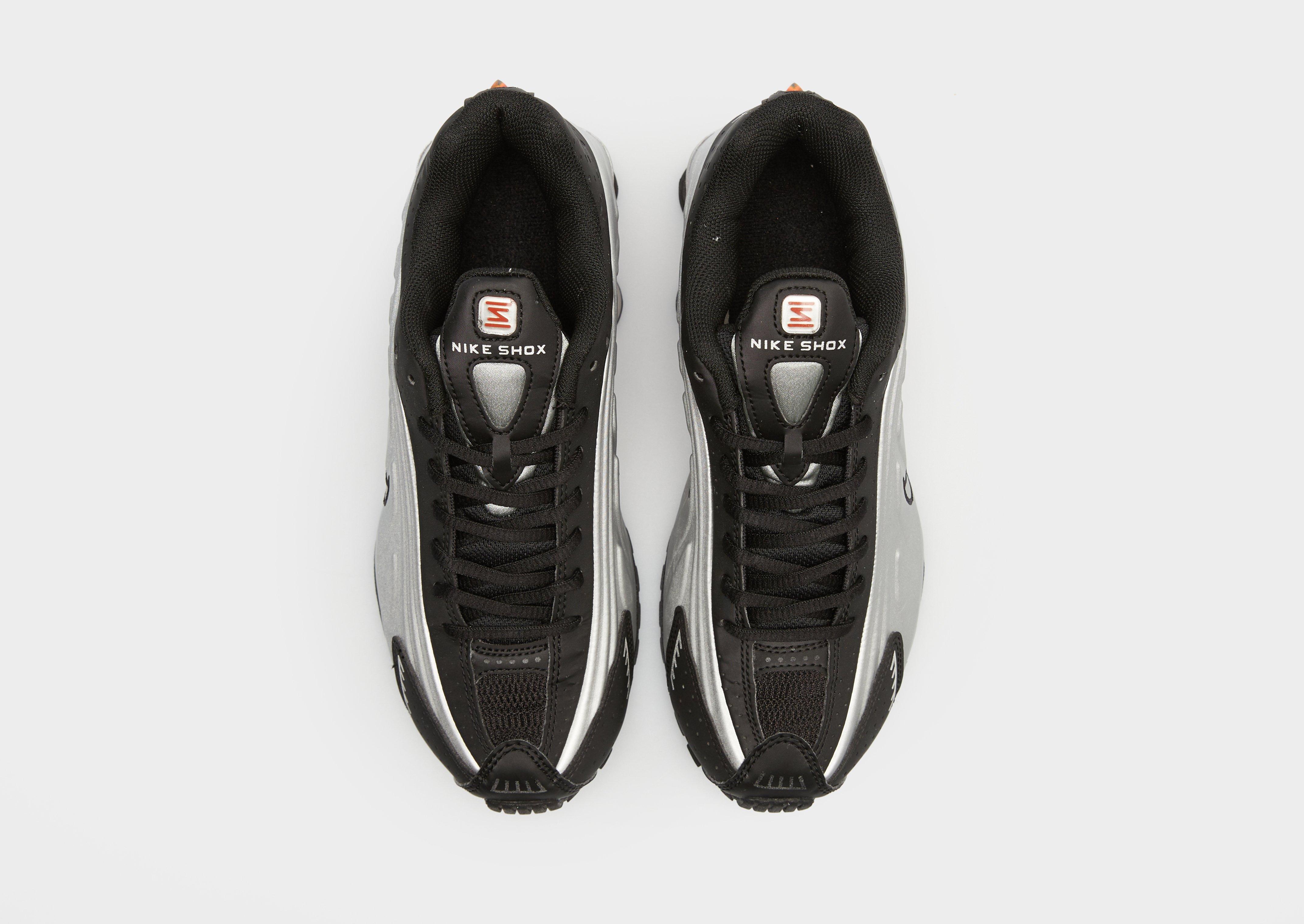 Buty sneakersy dla dzieci NIKE SHOX R4 YA CW2626-005 Szary