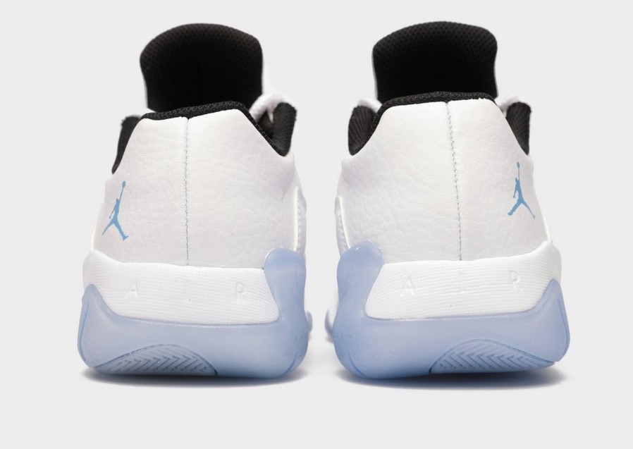 Adidași pentru copii AIR JORDAN 11 CMFT LOW CZ0907-114 Albastru